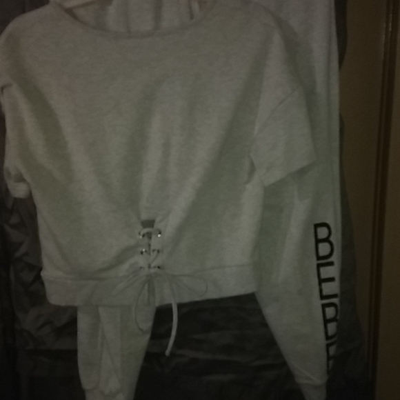 Crop Sweat suit - Picture 2 of 2